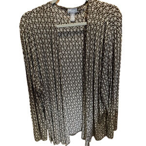 45. WOMENS CHICO’S TRAVELERS 4/XXL DETAIL TOP